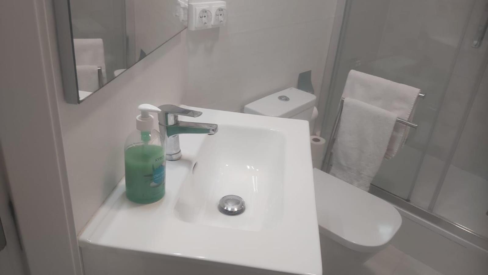 Chopin Magic Fountain Apartment Barcelona Luaran gambar